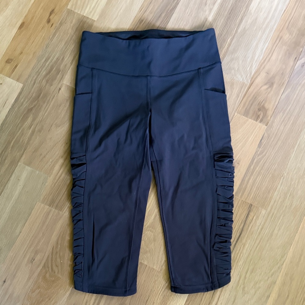 Lululemon Sharp Turns Cropped Leggings